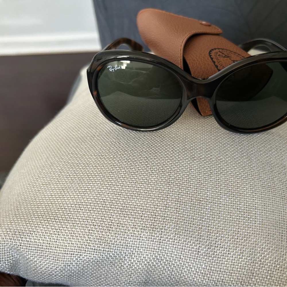 Ray-Ban Women's Tortoise Shell Sunglasses